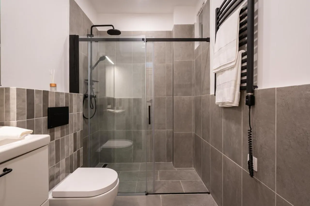 K10 - Kazinczy Street Heritage Suite - Best Location By Bqa Budapest 0*,