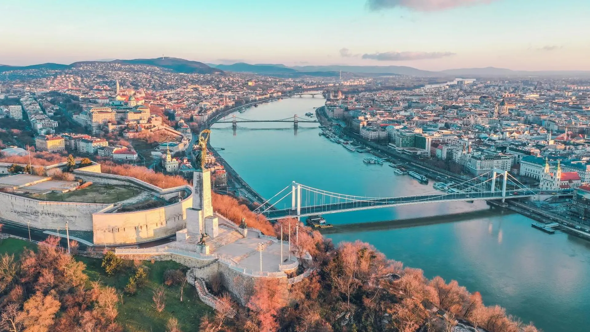 K10 - Kazinczy Street Heritage Suite - Best Location By Bqa Budapest 0*,  Ungarn